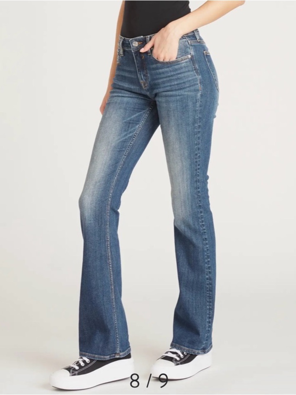Vigoss Women's Jagger bootcut  Jeans in Med Wash